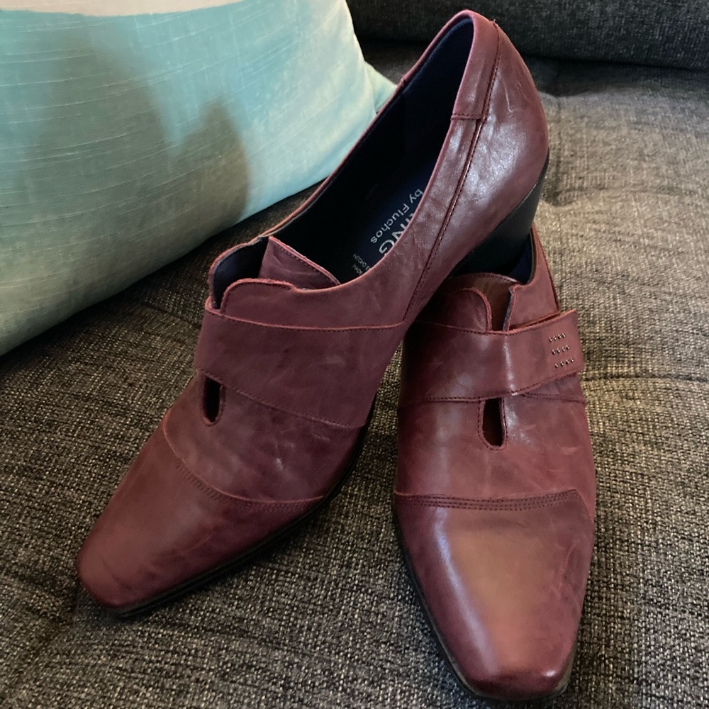 Chic Burgundy Leather Women's Loafers